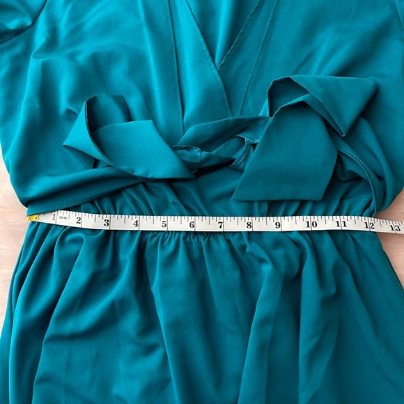 GREAT JONES Turquoise Stretch Surplice Tie Front Blouson Dress - Size Small EUC - Picture 13 of 16